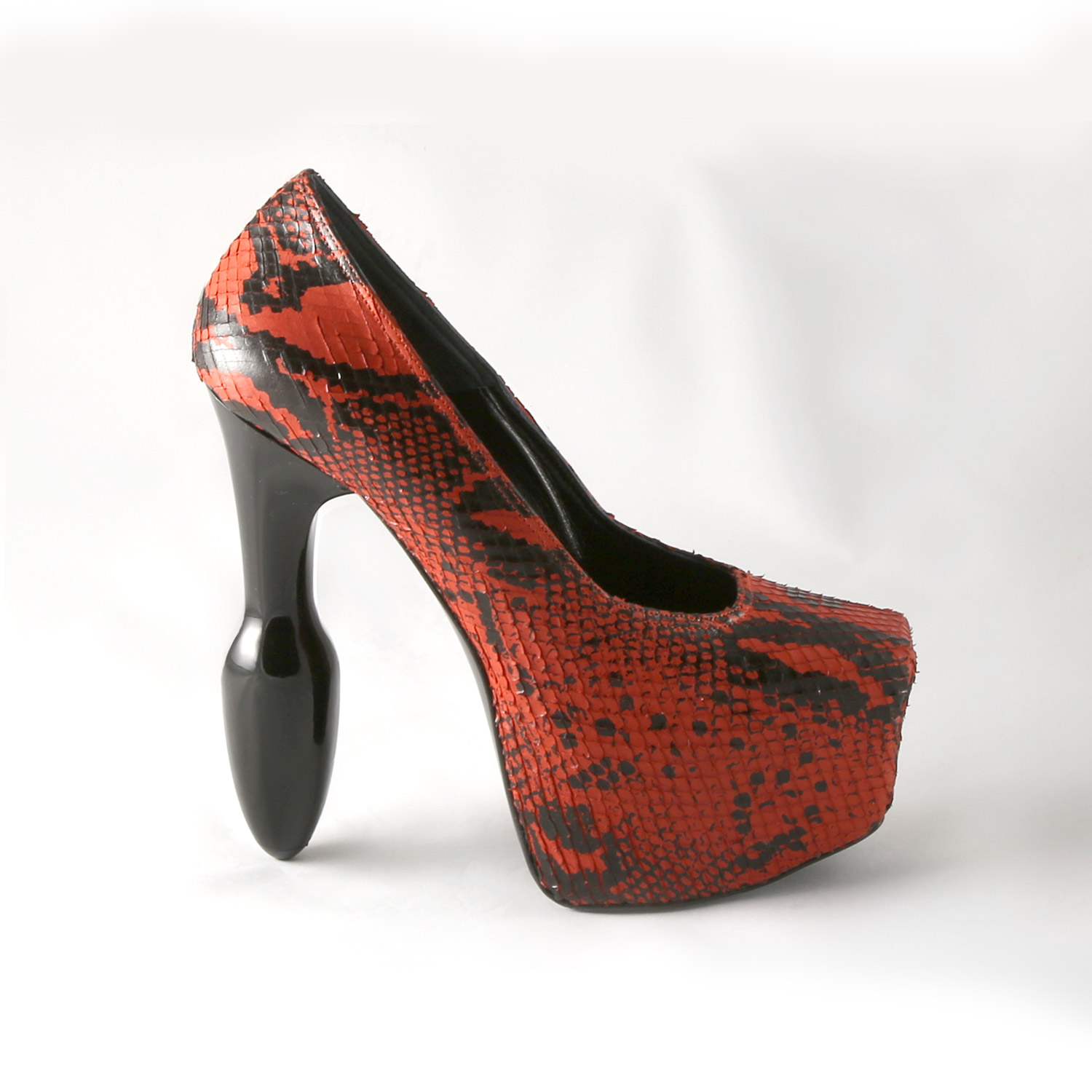 Atsuko Kudo Latex Handmade Italian Pumps in RedPython Python Effect