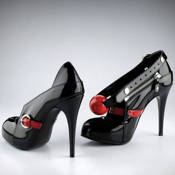 Atsuko Kudo Latex Handmade Italian  Sandals in Blackred